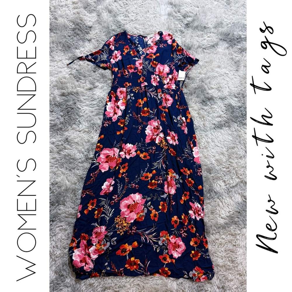 💰LAST CHANCE 💰💕 Macy's Floral Navy Women's Sundress
